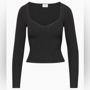 Wilfred Tuscany Top! Worn a few times! Size S - black!
